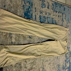 Women’s Old Navy kakie/tan work pants/uniform pants